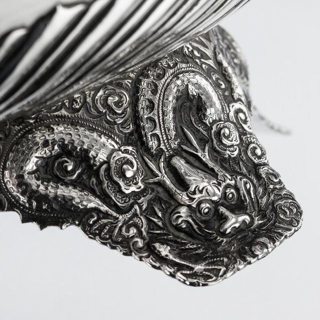 Antique Hong Kong Chinese Solid Silver Bowl from Wing Cheong, 1890s For Sale - Image 4 of 16