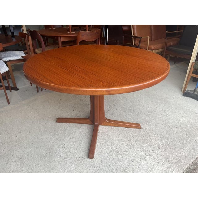 Brown Extendable Pedestal Dining Table, 1960s For Sale - Image 8 of 18