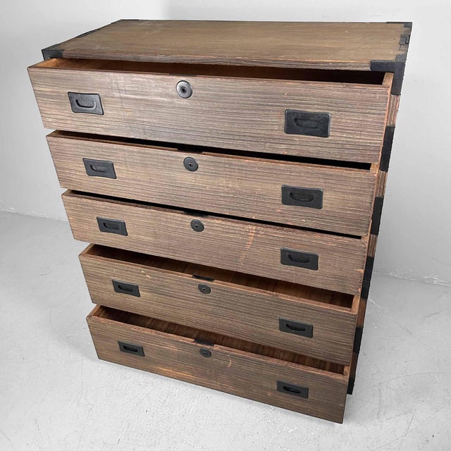 Japanese Kimono Paulownia Tansu Chest of Drawers, 1960s For Sale - Image 9 of 14