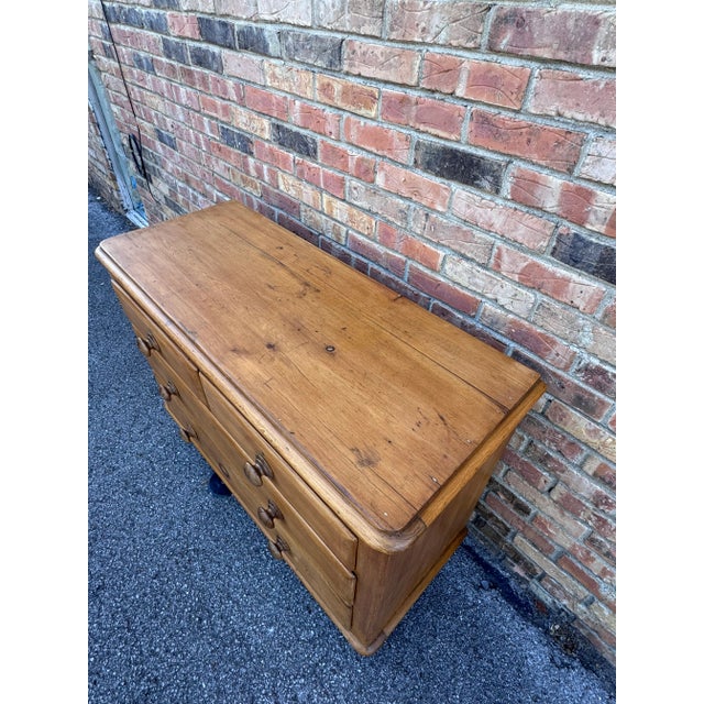 19th Century English Pine Chest of Drawers For Sale - Image 13 of 15