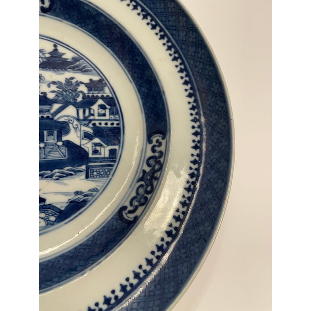 Late 18th Century Chinese Export Canton Blue and White Porcelain Plate For Sale - Image 5 of 9