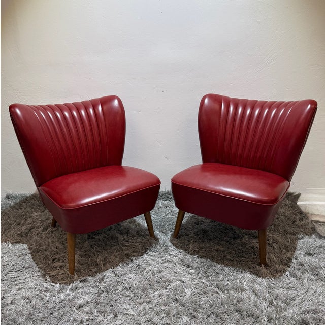 1950s Mid-Century Modern Cocktail Chairs in Red Faux Leather, 1950s, Set of 2 For Sale - Image 5 of 16