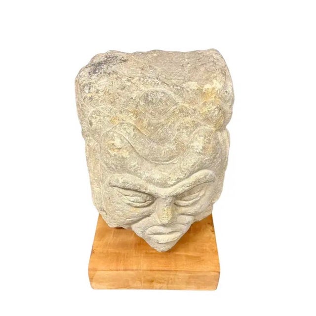 15th Century & Earlier Medieval Limestone Figural Corbel With Grotesque Face For Sale - Image 5 of 7