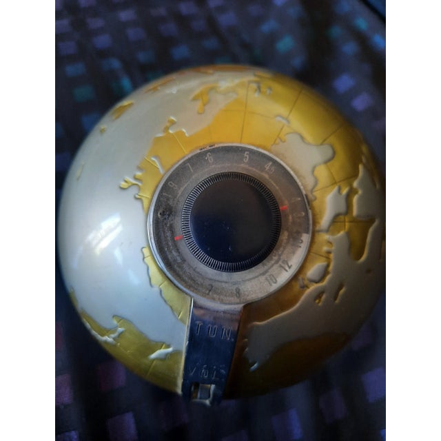 Japanese AM-SW Fleetwood NTR-6G Globe Radio, 1961 For Sale - Image 18 of 18