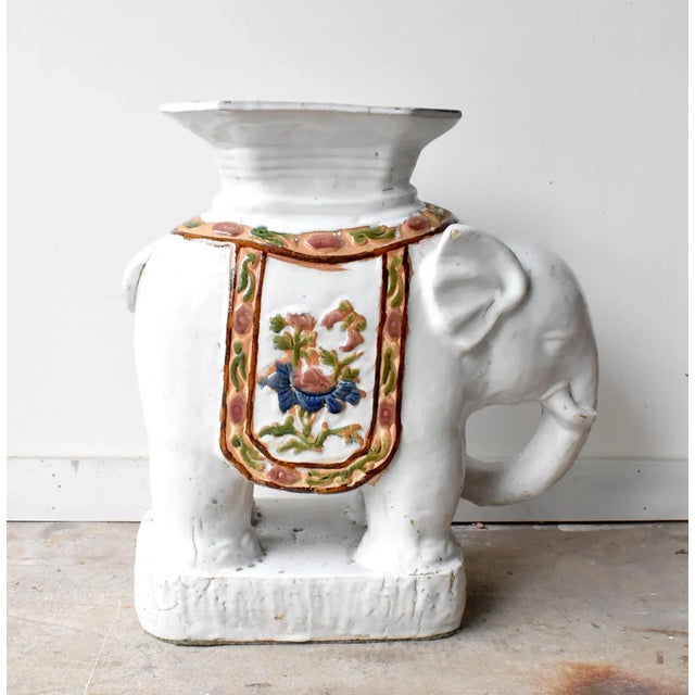 A pair of vintage, mid-century, c. 1950s white elephant garden stools, seats, or plant stands. From a mid-century estate.