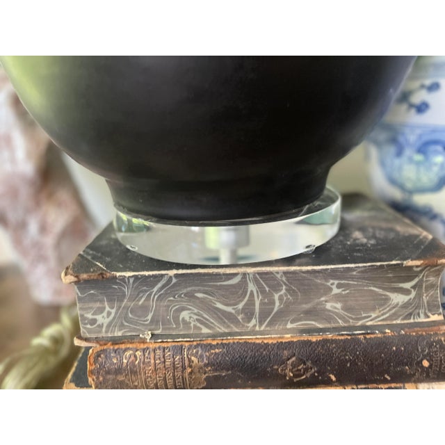 1980s Glossy Black Drip Glaze Lamp by Bauer For Sale In Chicago - Image 6 of 9