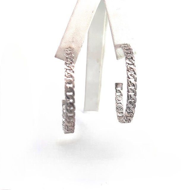 1990s John Hardy Estate XL 2" Cable Chain Hoop Earrings Silver, A Pair For Sale In New York - Image 6 of 10