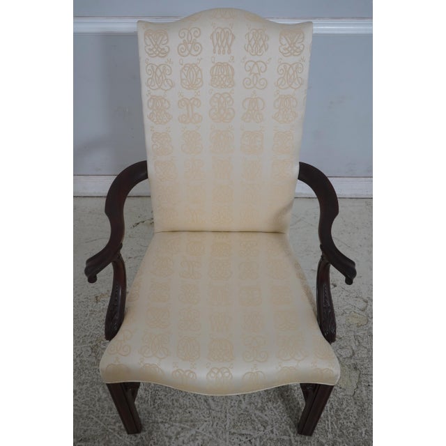 Age: Approx: 30 Years Old Details: Finish No.29 Fine Carved Details High Quality Construction Chippendale Style...