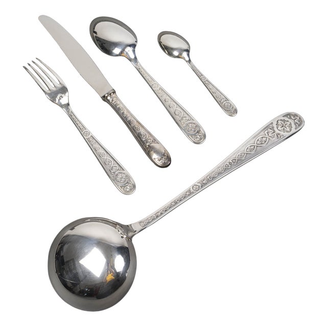 Vintage Villeroy Flatware Set from Christofle, 2010s, Set of 61 For Sale