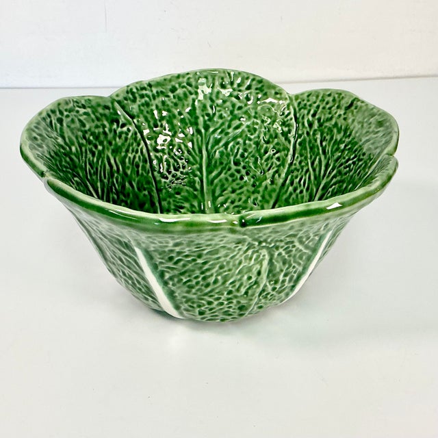 1980s Vintage Majolica Hollywood Regency Arts & Crafts Deep Cabbage Serving Bowl For Sale - Image 6 of 14