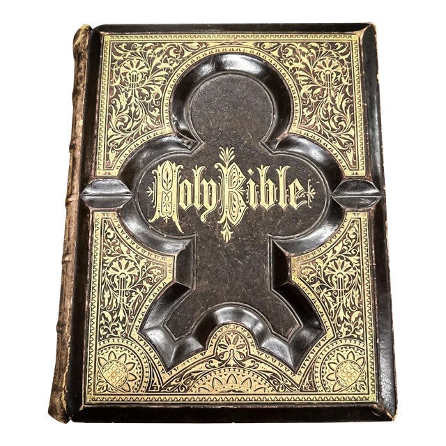 Holy Bible From 1883 With Illustrated History of the New & Old Testament For Sale