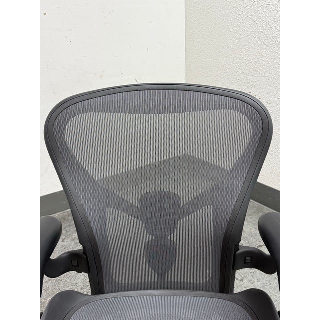Plastic Herman Miller Aeron Office Chair, Size B For Sale - Image 7 of 12
