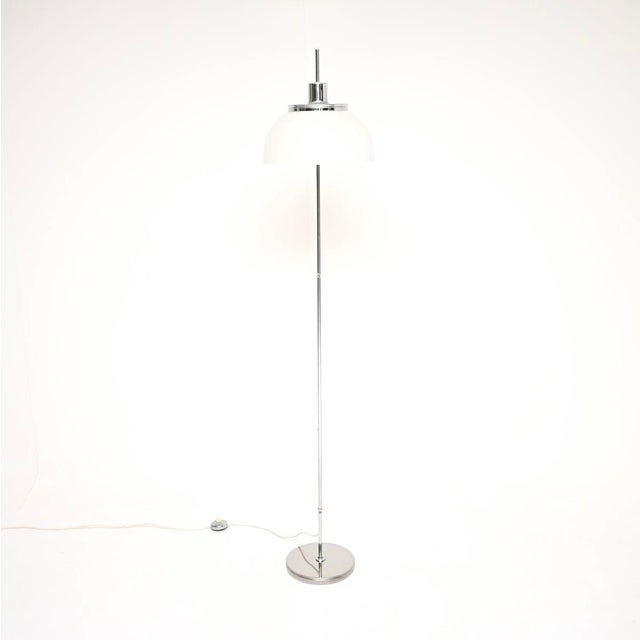 A very stylish vintage Italian floor lamp by Guzzini. This was made in Italy and dates from around the 1970’s. It is very...