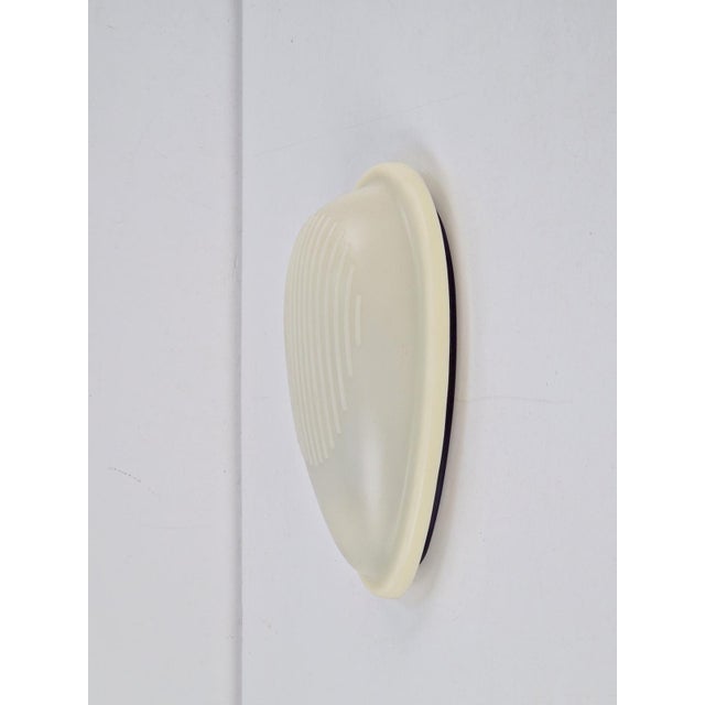 Wall lamp Drop 1 Marc Sadler Arteluce ’90 Italy Plastic and Silicon Arteluce drop 1 wall lamp designed by Marc Sadler. The...