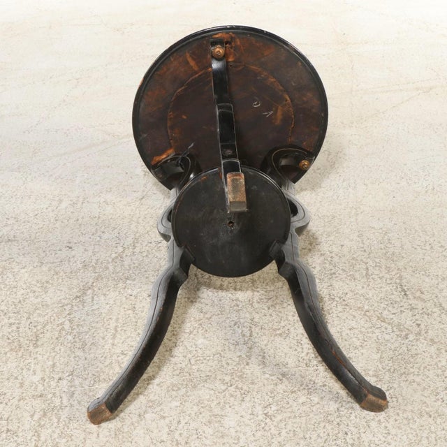 19th Century Napoleon III Ebonized, Gilt-Incised, and Painted Porcelain Guéridon For Sale - Image 4 of 5