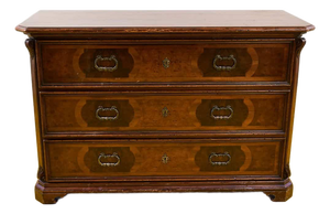 Vintage Chest of Drawers in Walnut