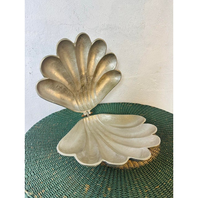 Mid-Century Modern Midcentury Modern Clam Shell Dish For Sale - Image 3 of 6