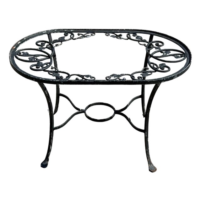 Vintage Salterini Style Leaf Vine Scroll Wrought Iron Oval Patio Coffee Table For Sale