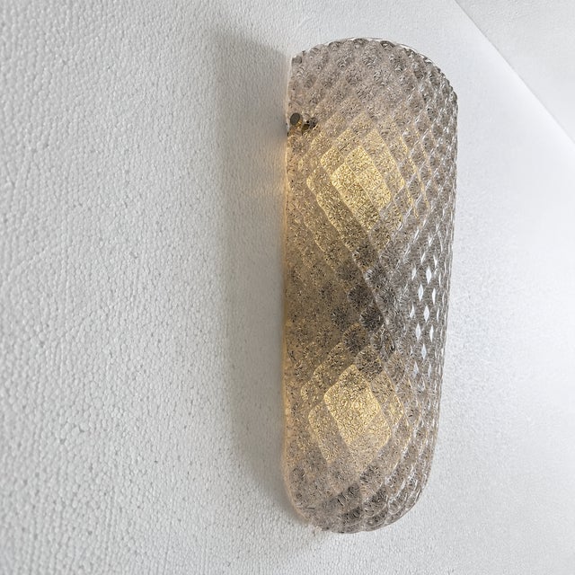 Mid-Century Modern Elegant Mid-Century “Graniglia” Rhombus Murano Glass Wall Sconces, Set of 2 For Sale - Image 3 of 7