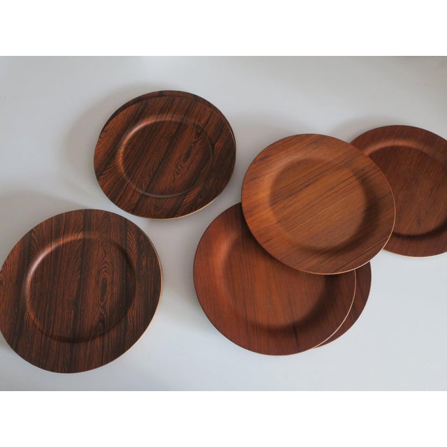 Vintage Danish Plywood Rosewood and Teak Plates from Morsbak, 1960s, Set of 12 For Sale - Image 4 of 11