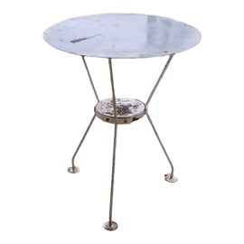 Example of Space Age Outdoor Tables