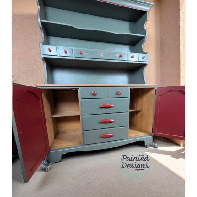 Hand Painted Vintage 1970s St. John’s Table Co. Hand-Painted Green China Hutch | One-of-a-Kind Art Furniture For Sale - Image 13 of 18