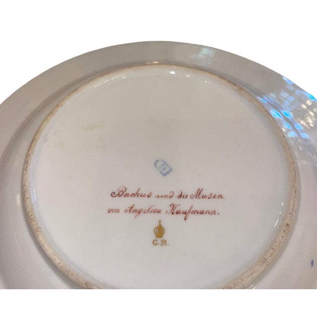 Gold Pair of 19th Century Royal Vienna Hand-Painted Porcelain Plates For Sale - Image 8 of 8