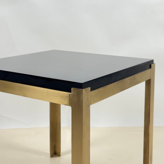 2020s In-Stock Pair of Black Lacquer and Brass 'Caisson' Side Tables by Design Frères For Sale - Image 5 of 8