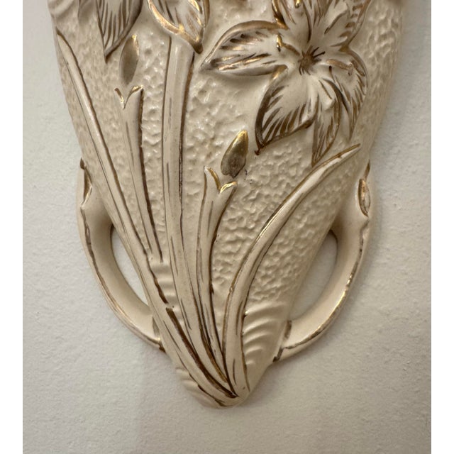 1930's Vintage Art Deco English Pottery Arthur Wood Floral Cream & Gold Wall Pockets, a Pair For Sale - Image 9 of 12