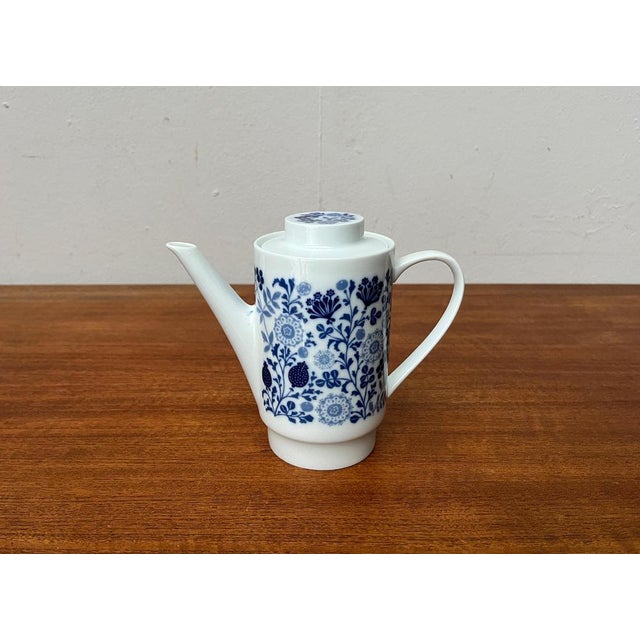 Mid-Century Modern Mid-Century German Ceramic Tea or Coffee Pot Series Hamburg Form 20 Decor Blumenspiel by Lieselotte Kantner for Melitta, 1960s For Sale - Image 3 of 18