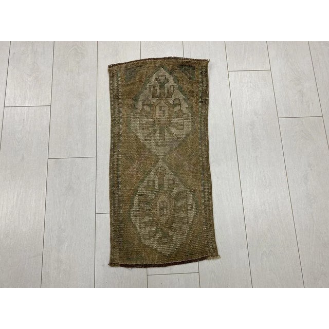 1960s Small Vintage Wool Rug, 1960s For Sale - Image 5 of 5