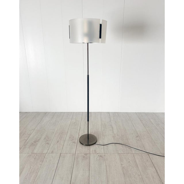 Floor Lamp by Giuseppe Ostuni for Oluce, 1950s For Sale - Image 4 of 18