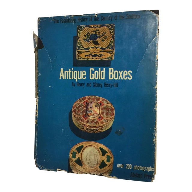 Antique Gold Boxes Henry and Sidney Berry-Hill, 1953 For Sale