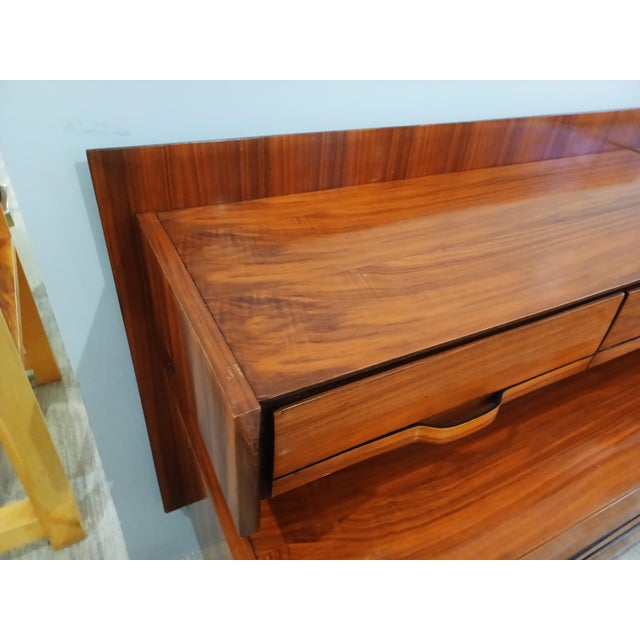Credenza by Gianfranco Frattini for La Permanente Mobili Cantù , Italy 1960 For Sale - Image 9 of 9