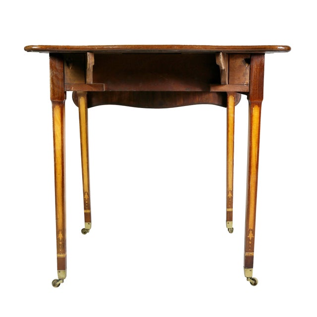 Brown George III Satinwood and Mahogany Pembroke Table For Sale - Image 8 of 10