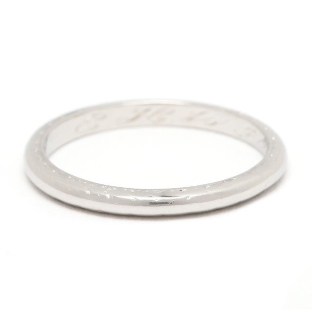 1926 Art Deco Engraved Band Ring, Platinum, Ring Size 5.5 For Sale In Greensboro - Image 6 of 7