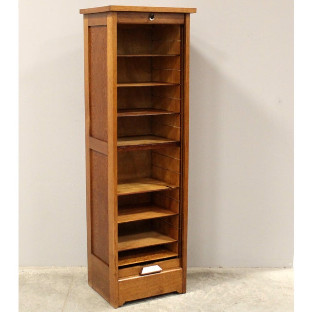 1920s Vintage Filing Cabinet in Oak, 1920s For Sale - Image 5 of 10