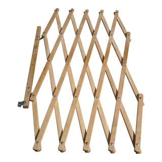 Mid Century Modern Light Wood Expandable Child/Peter Gate For Sale