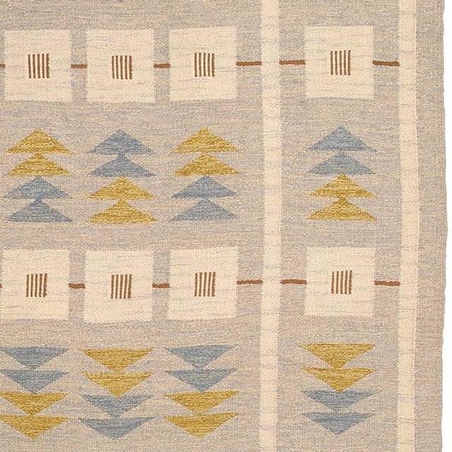 Early 21st Century Flatweave Contemporary Carpet Diamond Mosaic In Gray "Gemset" For Sale - Image 5 of 5