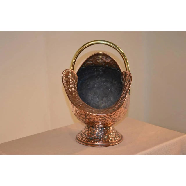 19th C English Copper Coal Hod For Sale - Image 4 of 7