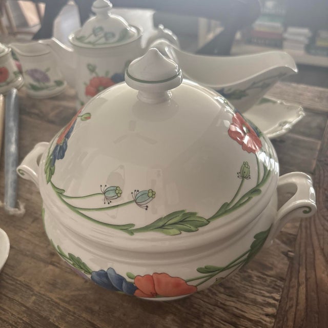 Vintage Villeroy & Boch Amapola Porcelain Soup Tureen For Sale - Image 10 of 12