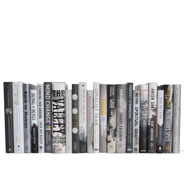 Transform your space with our Modern Stone Dust Jackets By The Foot. These are authentic Modern hardback books in their...