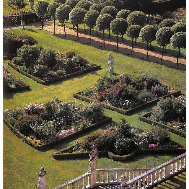 White "Private Gardens of England" 1986 Hobhouse, Penelope For Sale - Image 8 of 12