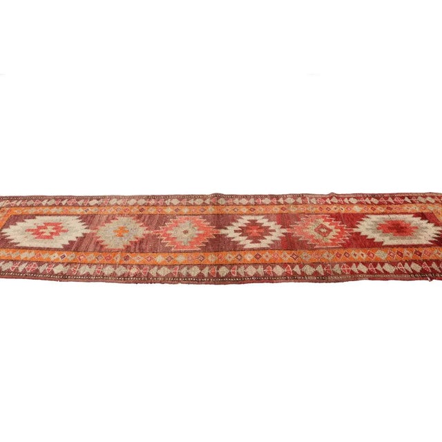 1960's Vintage Runner For Sale - Image 4 of 7