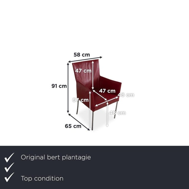 with the ARC-E chairs from bert plantagie, you get four dining chairs that immediately catch the eye with their warm...