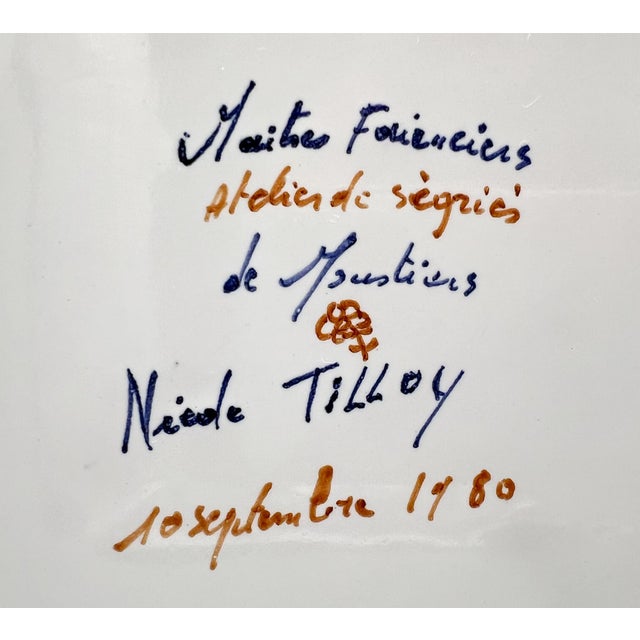 1980s Large 18th Century Style French Hand-Painted Faience Foot Bath (Pédiluve) / Centerpiece Bowl by Nicole Tilloy – Rococo Revival / French Country For Sale - Image 5 of 14