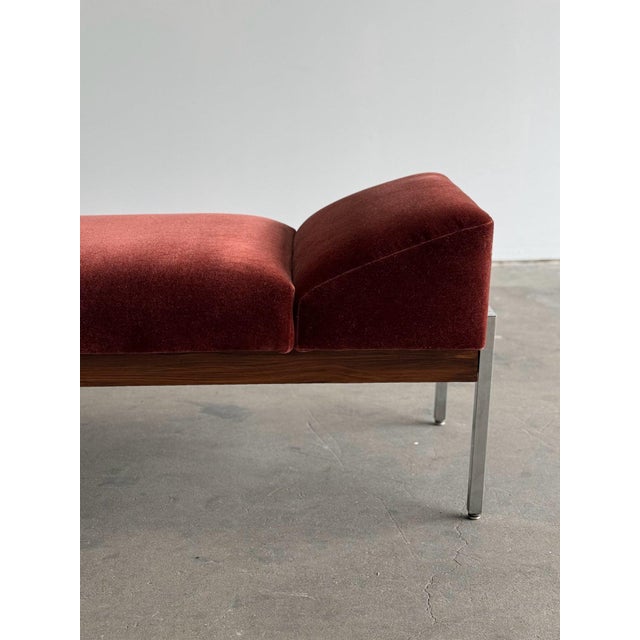 1970s Daybed in Mohair For Sale In Los Angeles - Image 6 of 12