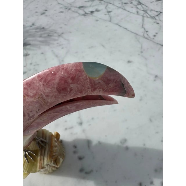 Late 20th Century Pink Quartz Stone Toucan Parrot on Onyx Tree Stump For Sale - Image 4 of 8