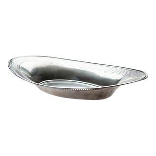 Reed & Barton Sterling Silver Bread Tray For Sale