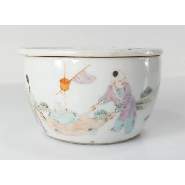 Late 19th Century 19th Century Chinese Famille Rose Decorated Covered Bowl or Cricket Cage For Sale - Image 5 of 12